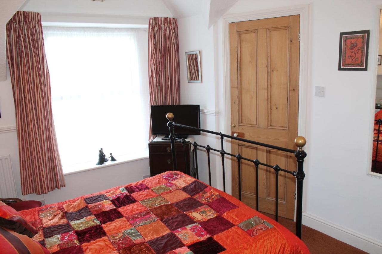 Baytree Bed & Breakfast Minehead Exterior photo